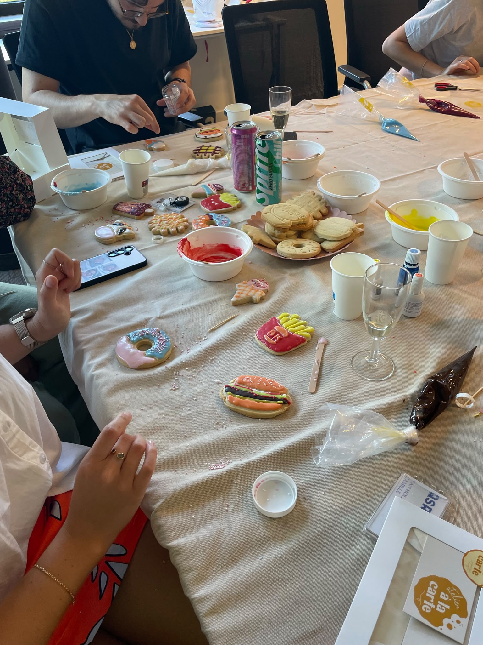 Sprinkles & Smiles – De leukste teambuilding - Afbeelding 3